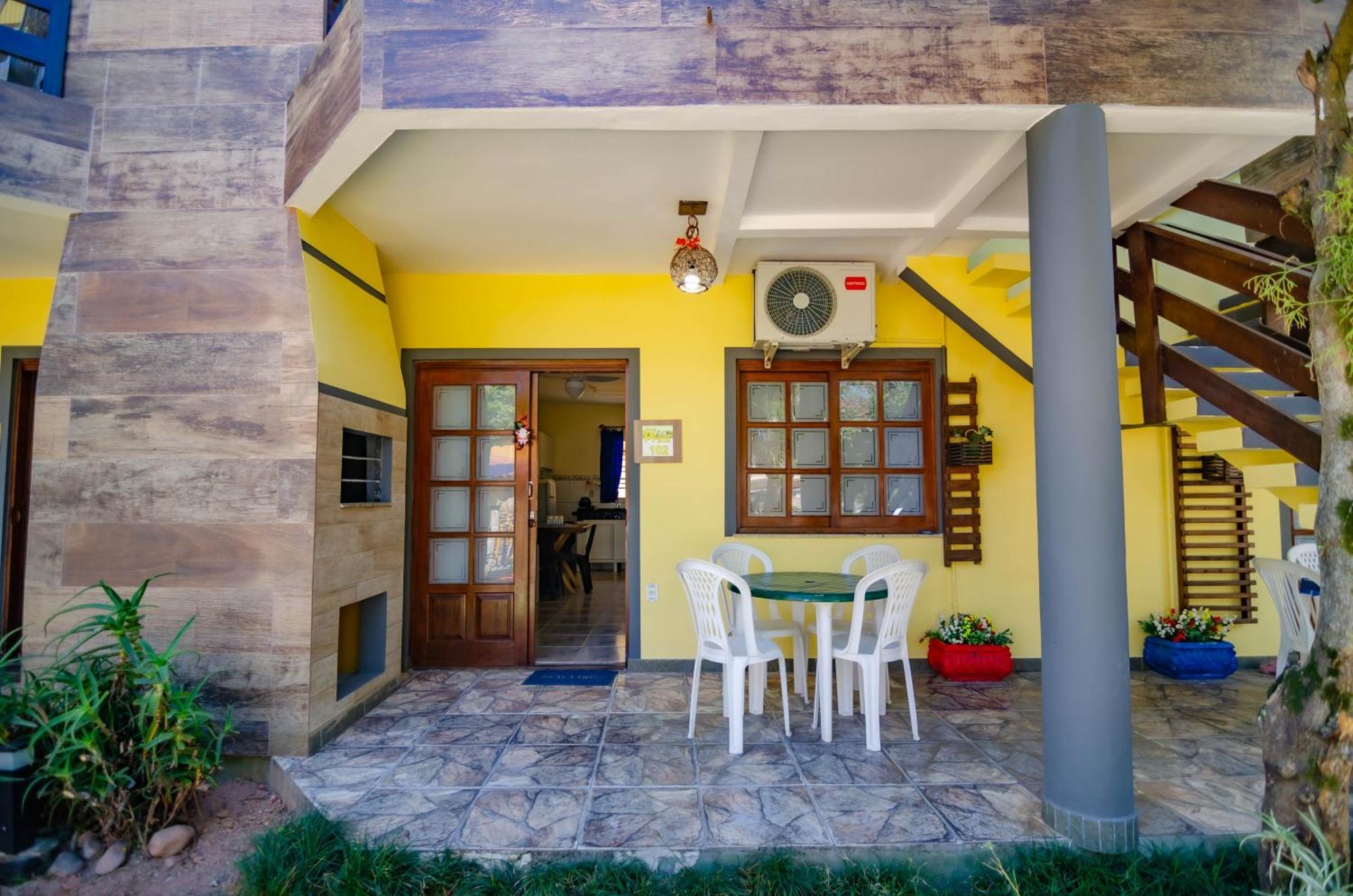 Pousada Vila Da Praia Pinheira Exterior foto
