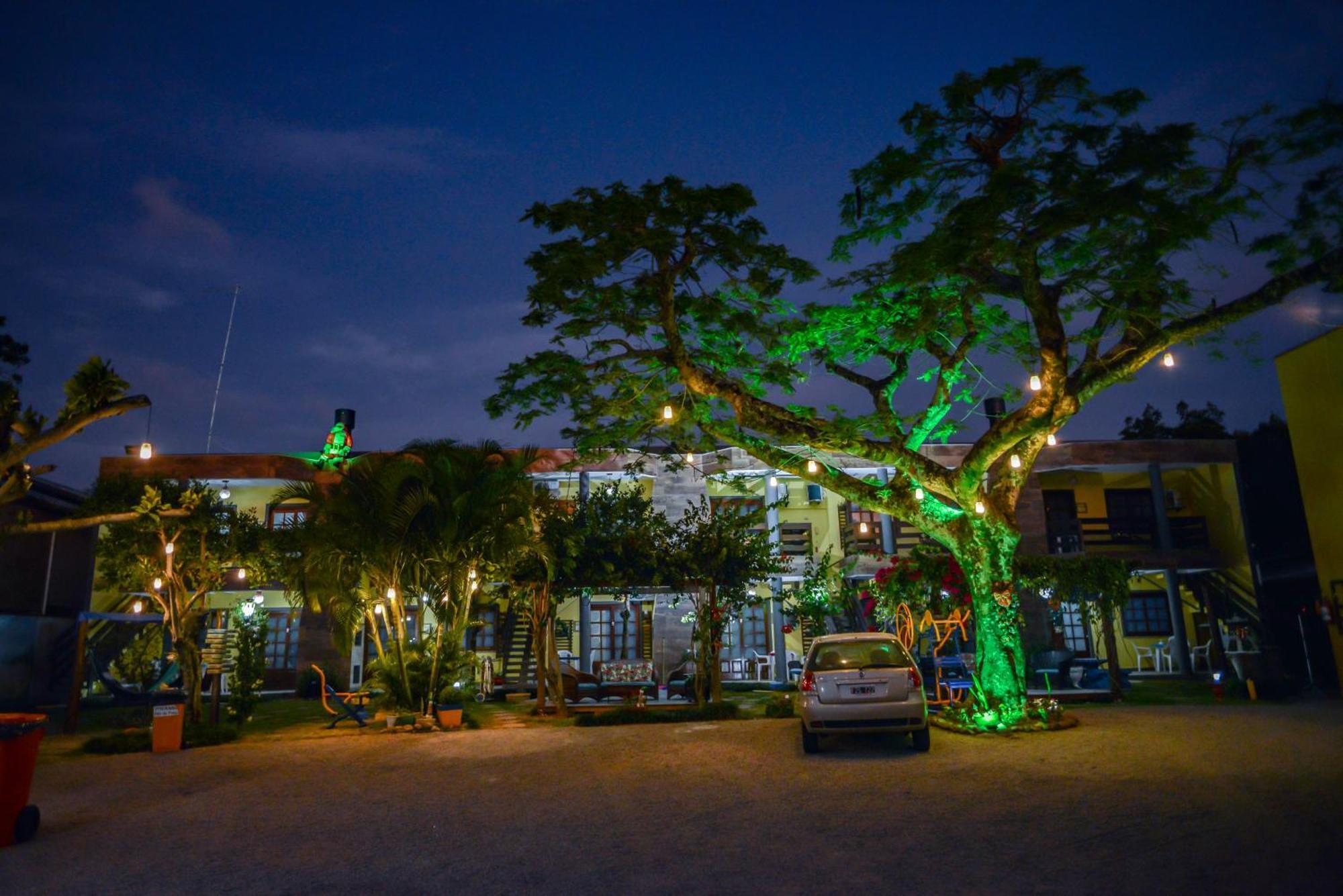 Pousada Vila Da Praia Pinheira Exterior foto